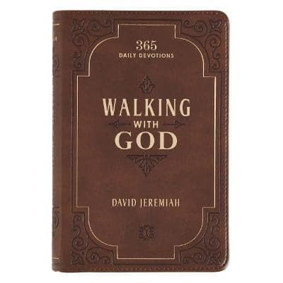 Walking with God: 365 Daily Devotions (Imitation Leather)