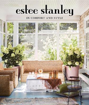 In Comfort and Style (Hardcover)