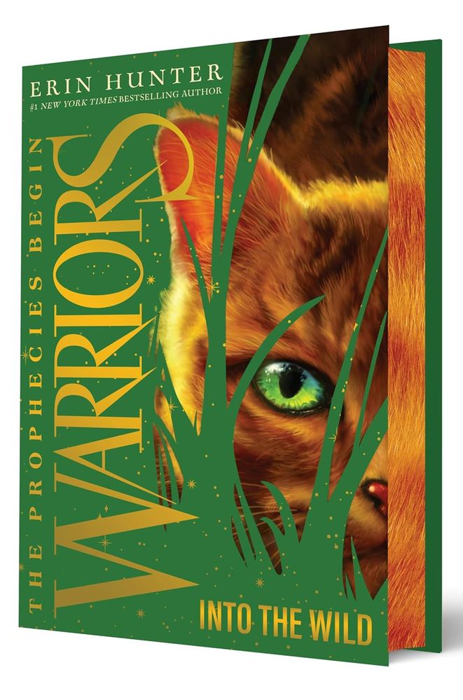 Warriors: The Prophecies Begin 1: Into the Wild Collector's Edition (Hardcover)
