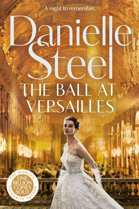 The Ball at Versailles (Trade Paperback)