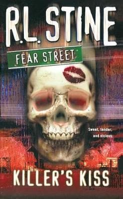 Killer's Kiss (Fear Street) (Paperback)
