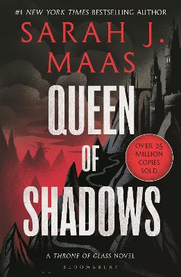 Throne of Glass 4: Queen of Shadows (Adult cover) (Paperback)